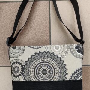 1.7 Media MANDALA NERO