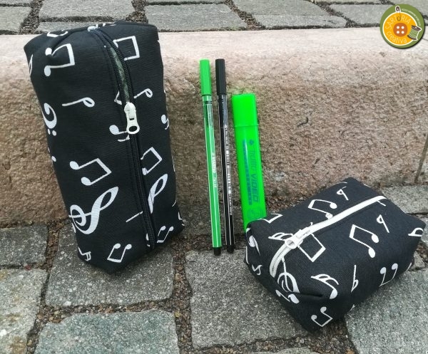 2.5 Astucci con soffietto MUSICA in NERO