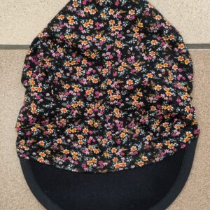 1.5 Fascia adulti con visiera FIORELLINI NERO