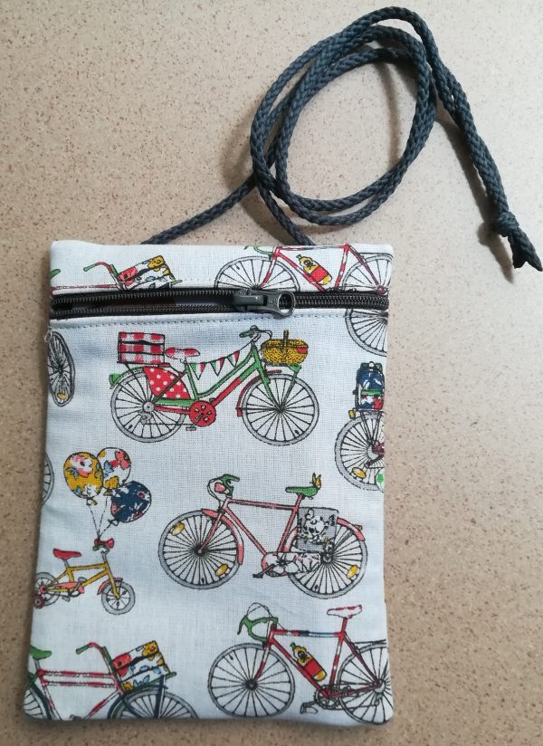 3.2 Porta-cellulare/documenti da collo BICICLETTE