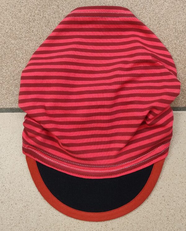 3.15 Fascia bambini con visiera RIGHE FUXIA