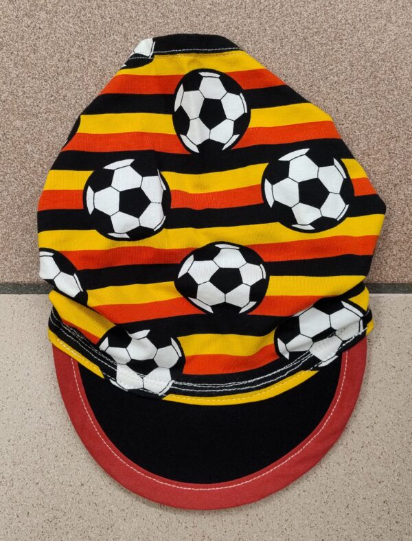 1.95 Fascia baby con visiera CALCIO COLOR