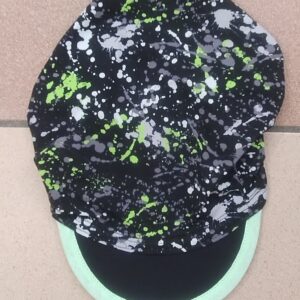 2.5 Fascia bambini con visiera MACCHIE NERO
